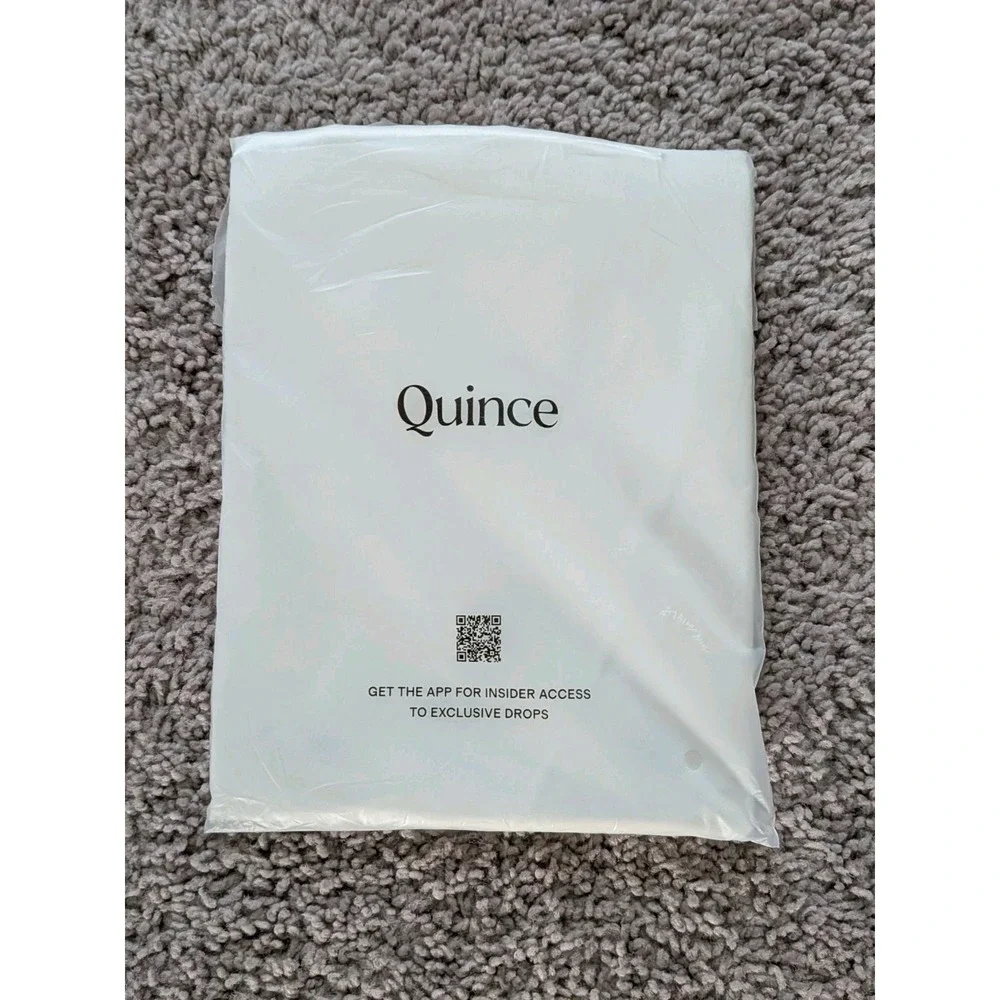 NWT Quince 100% Mulberry Silk Pillowcase Standard 20X26 Inches Ivory